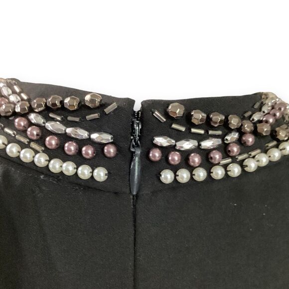 Ignite Evenings Petite Size Satin Back Crepe Beaded High-Low Halter Neck Sleevel - Picture 7 of 12